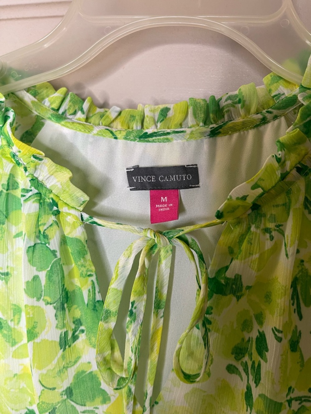 Vince Camuto Yellow-Green Floral Tie-Neck Dress Sz M - Picture 3 of 5